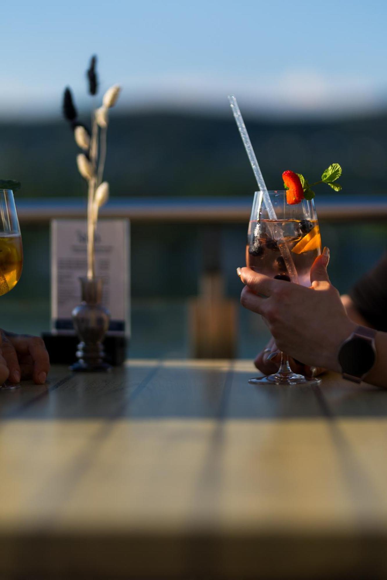 Seehotel Sued By S4Y Velden am Wörthersee Buitenkant foto